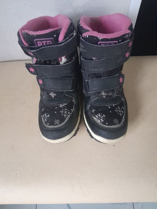 Зимние сапоги на девочку