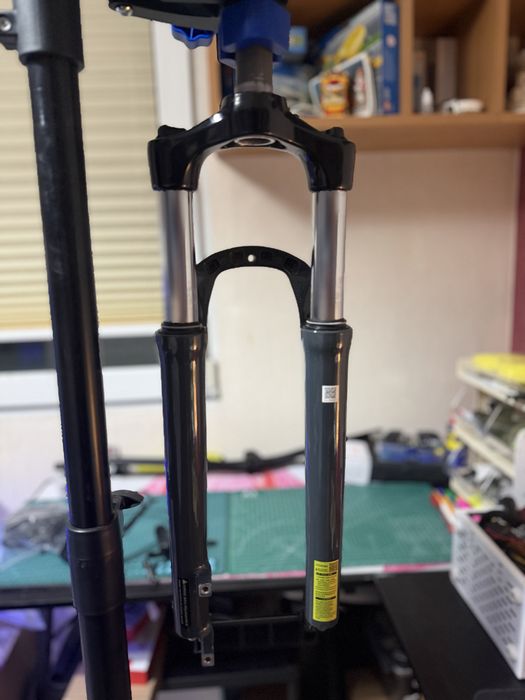 SR Suntour XCT30  100 мм