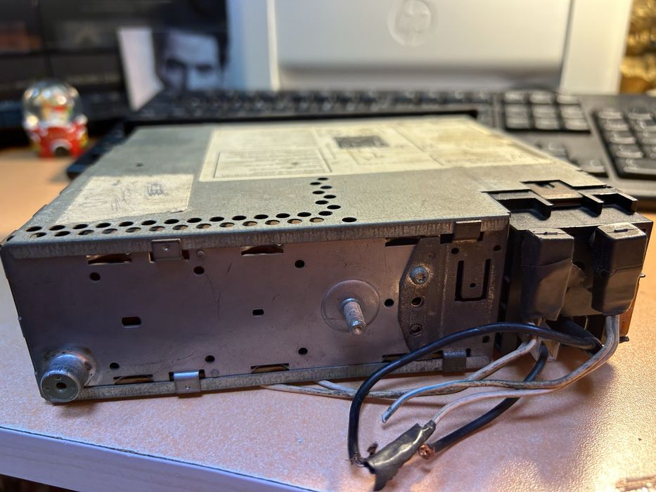 Радио касетофон за кола Blaupunkt  Essen  CR 31