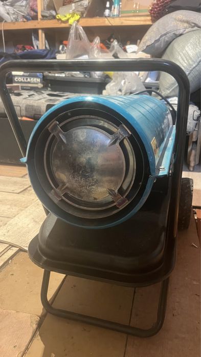 Продам дизельную тепловую пушку