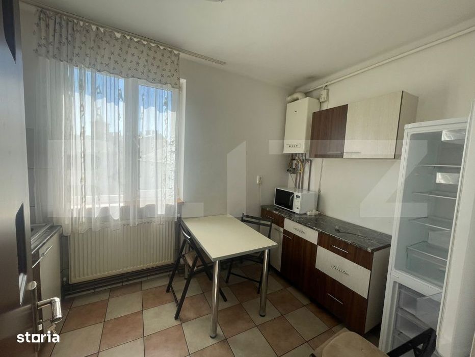 Apartament cu 2 camere, 47 mp, zona Horea-Ideal pentru locuit/inchiria