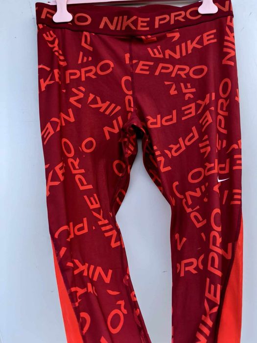 Nike оригинален дамски клин нов Л размер