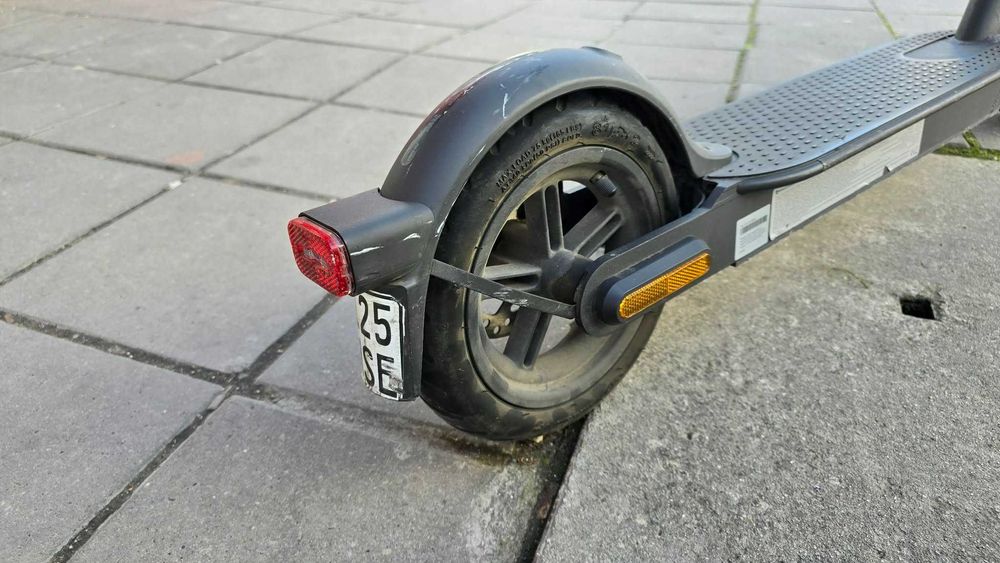 Xiaomi Mi Electric Scooter Pro 2