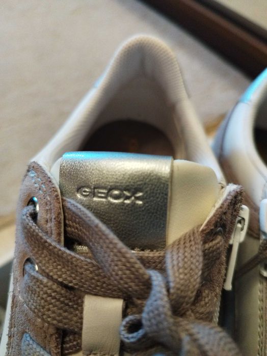Чисто нов,GEOX,ном.38, 169лв.