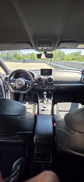 Urgenttt Audi A3 8V 2015 2.0