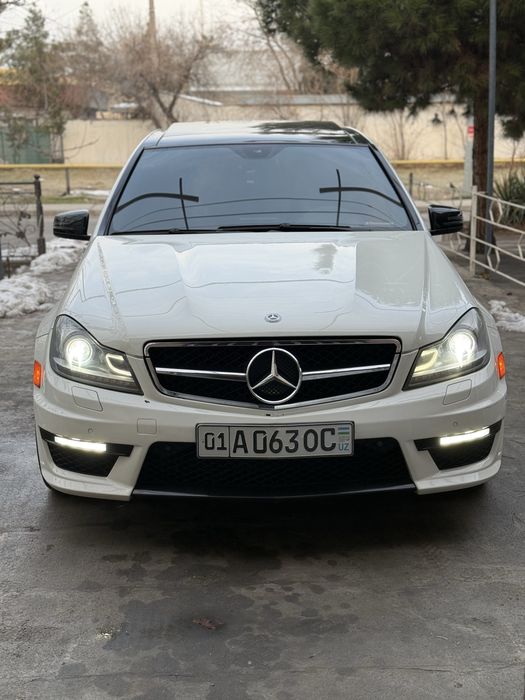 Мошина идеал холат