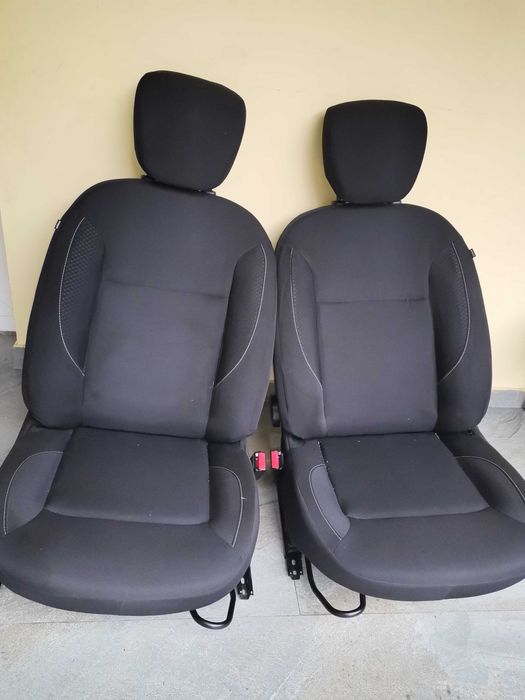 Scaune masina Dacia Daster