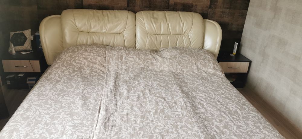 Кожена спалня за матрак 200/220