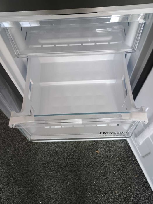 Чисто нов Koмбиниран Хладилник с фризер BEKO-БЕКО 186.5 см No Frost