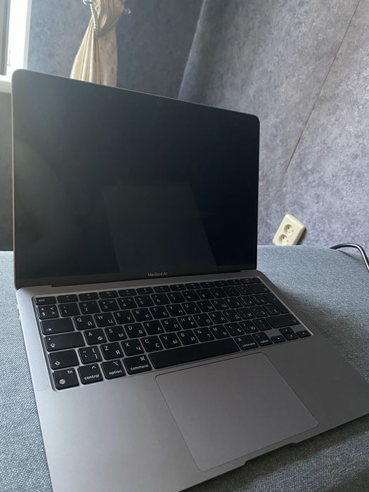 Apple Macbook air m1
