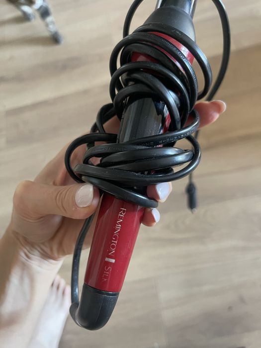 Конусная плойка для волос