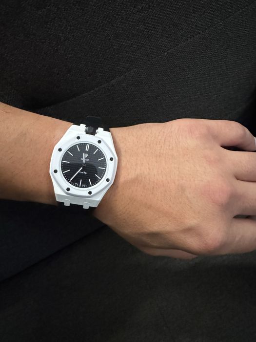AP x Swatch Royal Pop