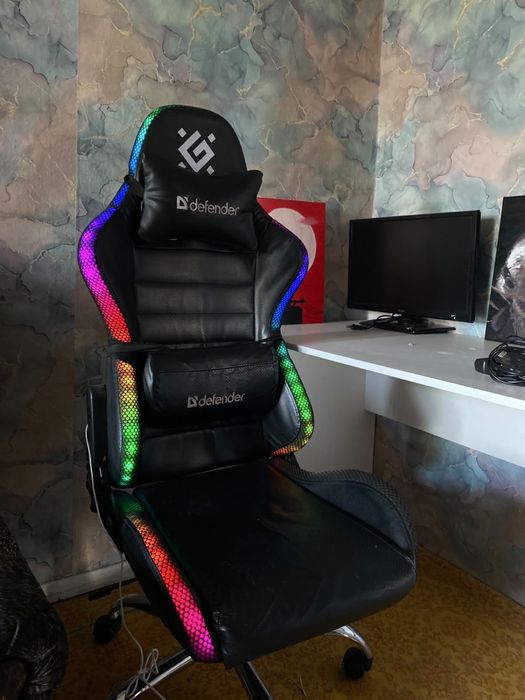 Игровое кресло , торга нет