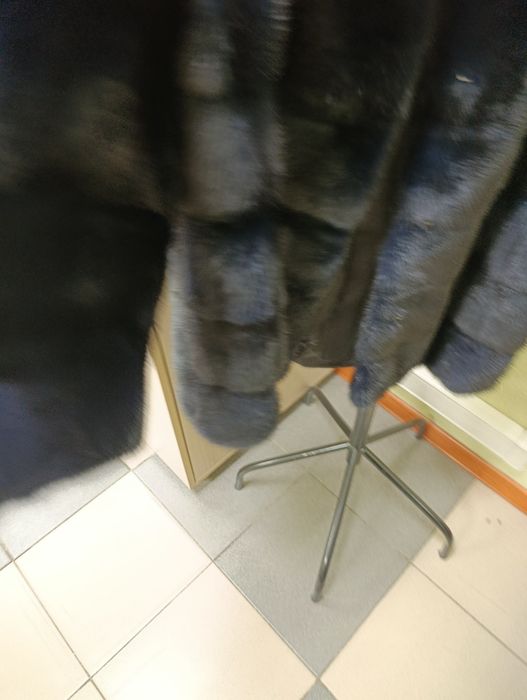 Продам норковую шубку