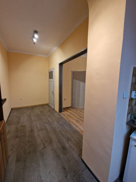 Дава се под наем  в София, Гоце Делчев -  кв.м за 450 € - Снимка #8