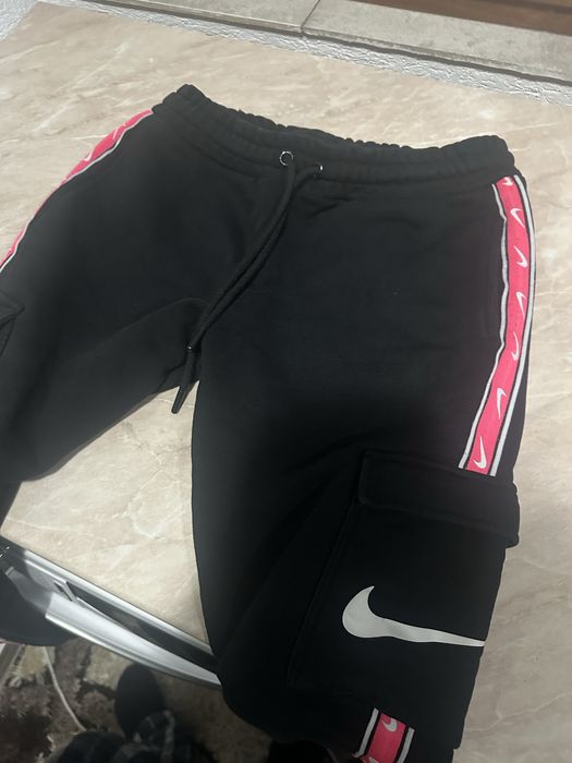 Nike панталони S