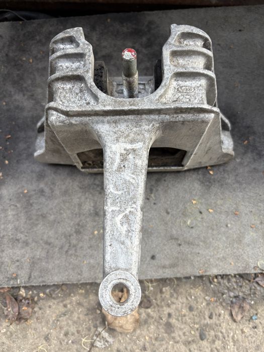 Тампон двигател Hyundai Kona 2019год.