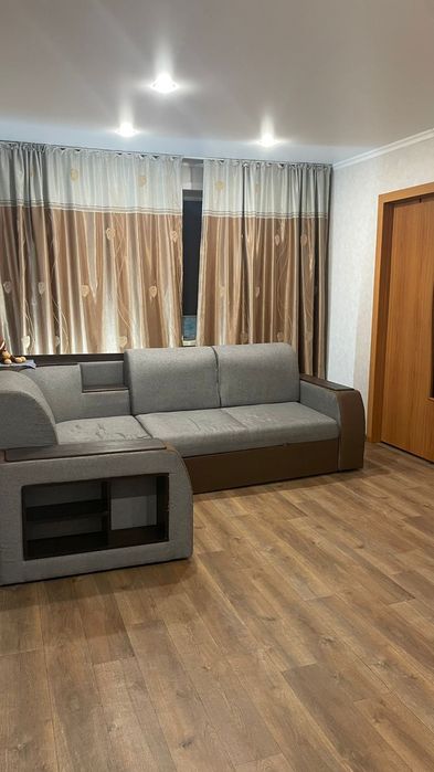 Продам 4х комнатную квартиру на 6 мкр в районе Фортуны