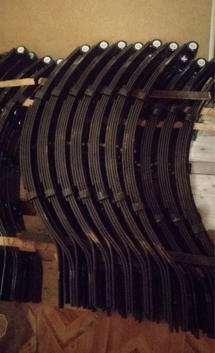 Рессоры на прицеп легкавой ALKO 4 листавой