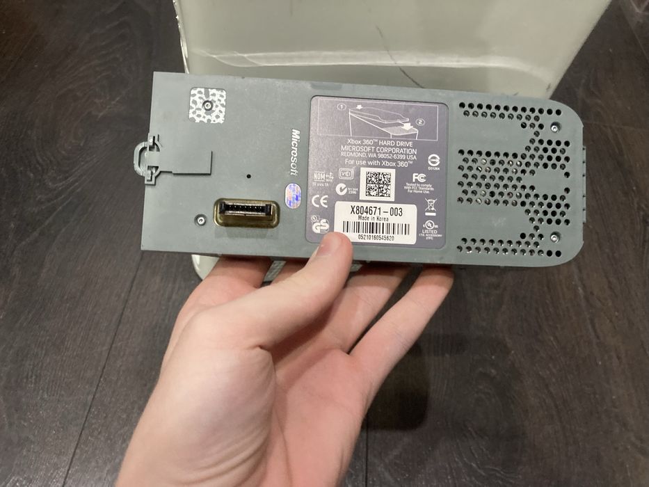 Xbox 360 без контролер