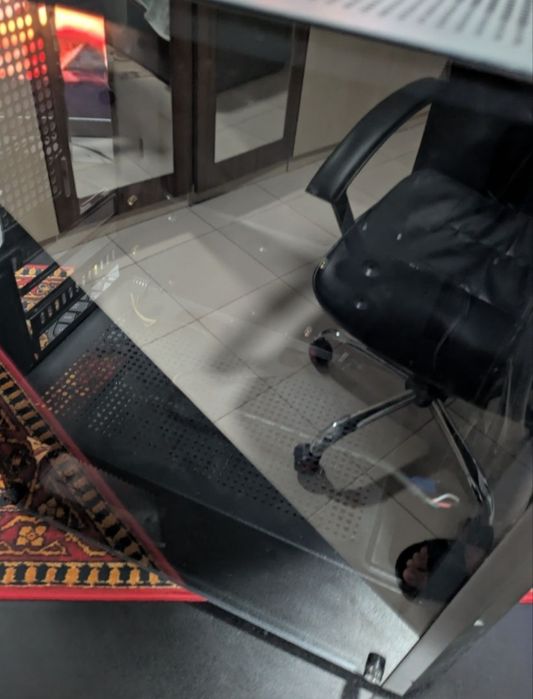 Vand carcasa gaming URGENT!