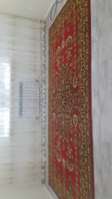 Продам ковёр  ..