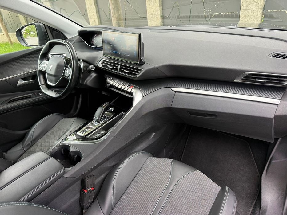 Peugeot 3008 Allure pack,Automat, 1.5 d,  2021.