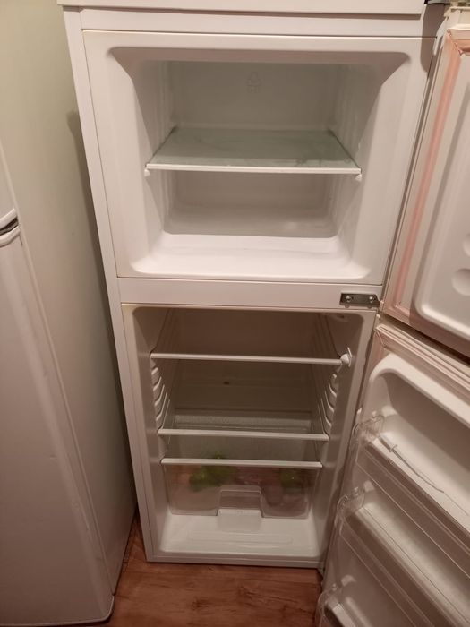 Холодильники Lg и Midea