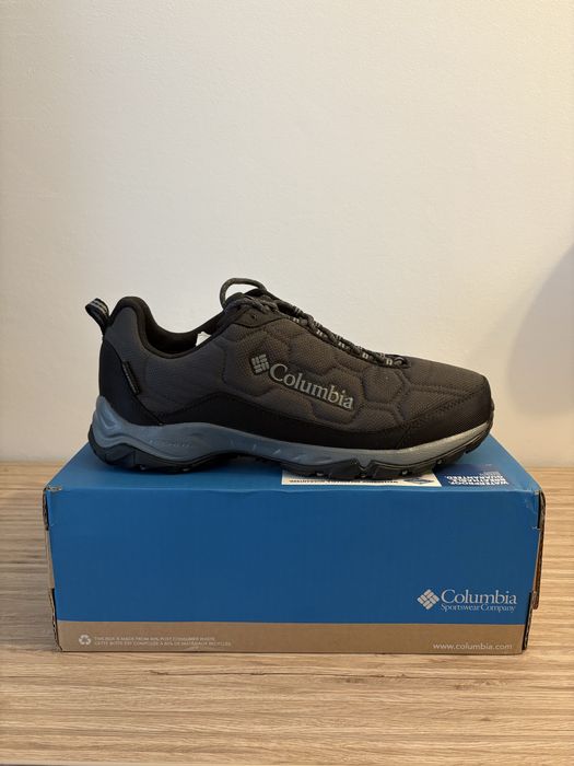 Vand pantofi drumetii Columbia