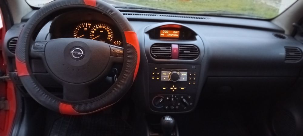 Opel corsa din 2006 1doi benzină