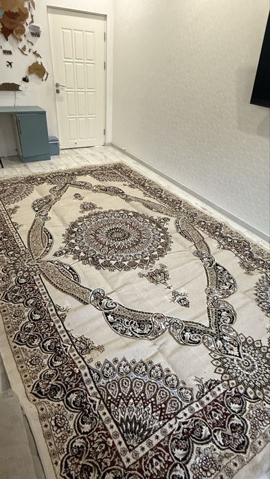 Ковер, кілем сатылады