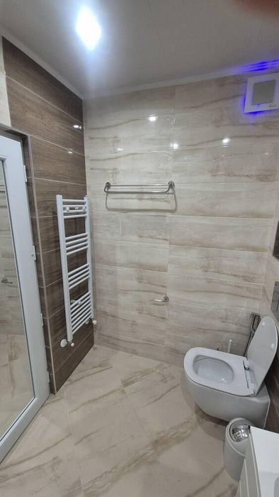 Дава се под наем Тристаен апартамент в Пловдив, Кършияка - 120 кв.м за 825 € - Снимка #6