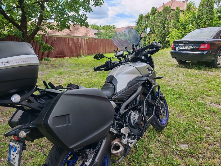 Vând Yamaha Tracer 900 din 2016 la 6400 euro!!!