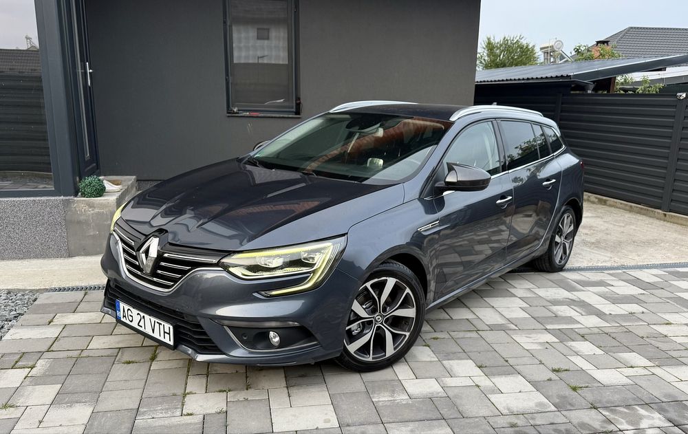 Renault Megane IV Bose Edition / 1.2 Tce