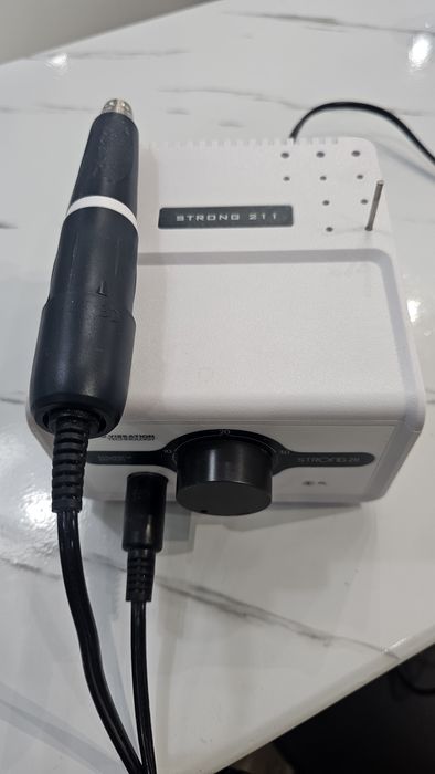 Продам машинку для маникюра