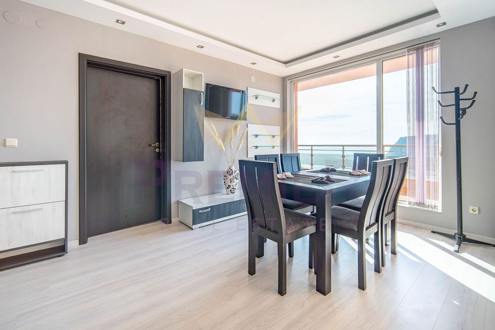 Продава се Двустаен апартамент в Каварна - 82 кв.м за 1147 €/кв.м - Снимка #3
