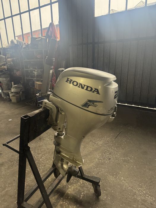 Двигател Honda 20 к.с.