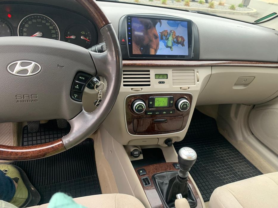 Hyundai Sonata  2litri diesel 144000km