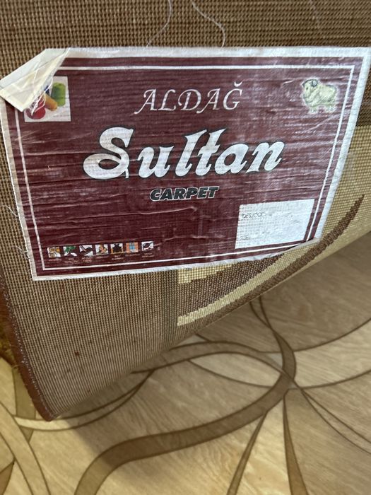 Продам натуральный ковер размер 2*4