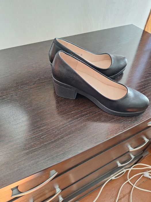 Продам Новые туфли