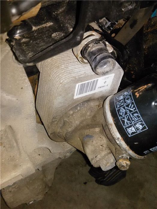 carcasa filtru ulei 1.5 dci dacia mcv an fabr.2011