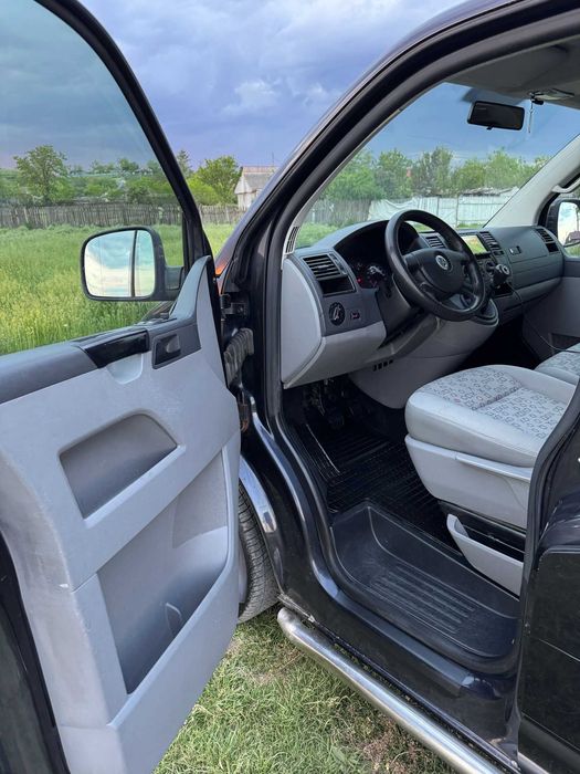 Vw t5 transporter