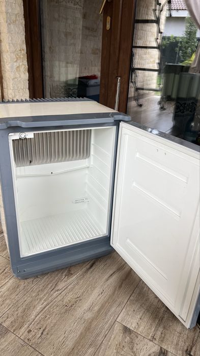 Frigider de Hotel