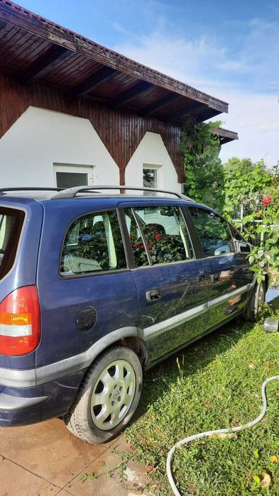 Opel Zafira 2.0 TDI