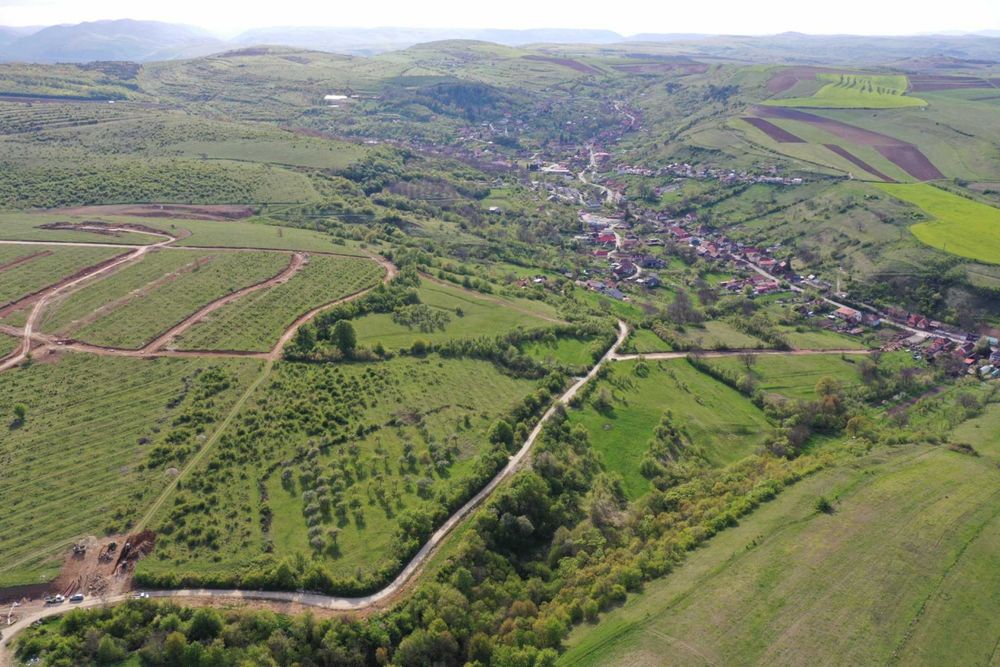 De vanzare parcele teren pentru casa cu suprafete intre 800-900 mp