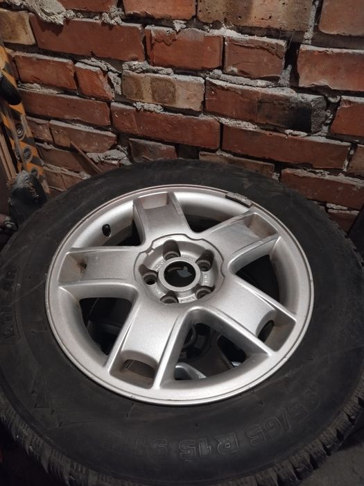 Джанти 15-ки с зимни гуми !