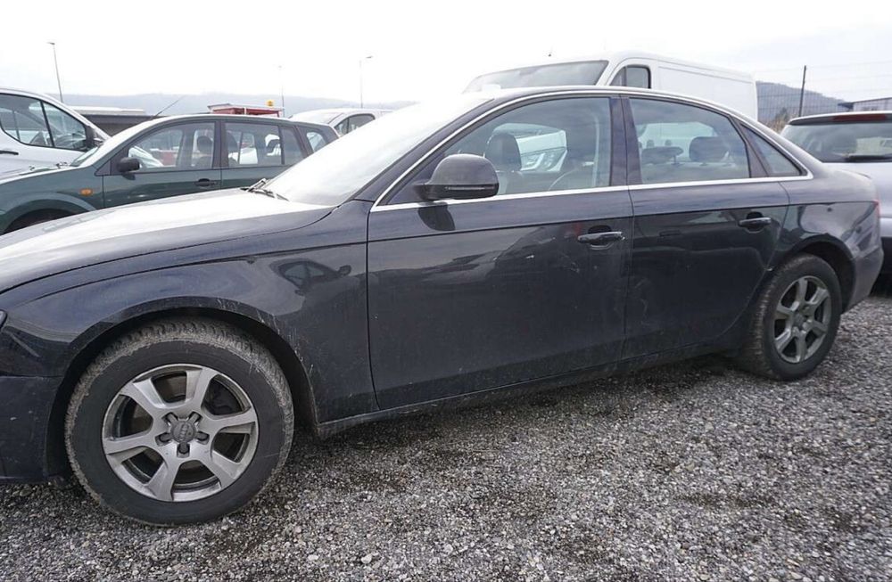 Audi a4 b8 2009 xenon piele 2.0tdi