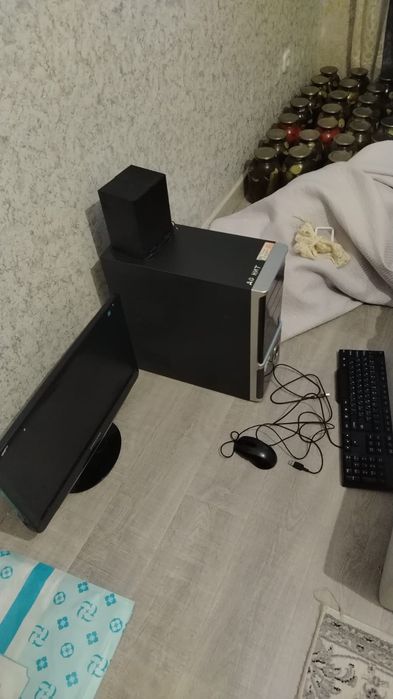 Продам рабочи канпютер