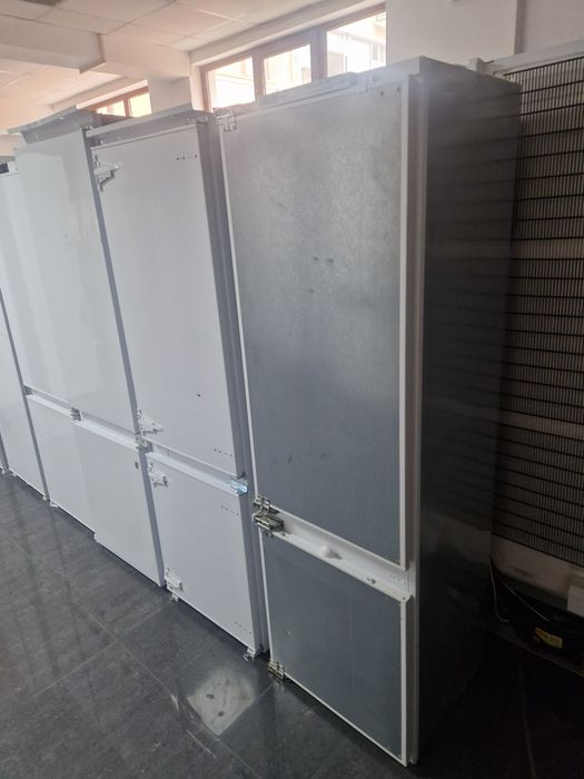 Хладилник за вграждане Siemens A++