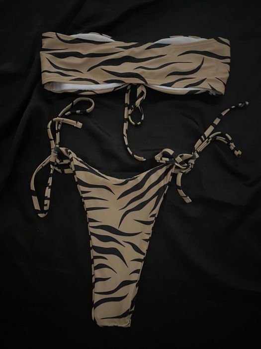 Дамски бански Chase&Chase